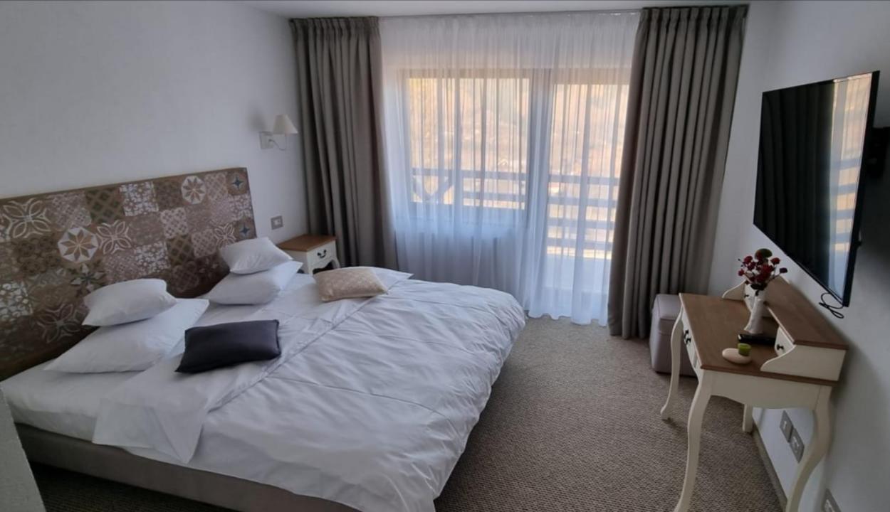 Vale Humor Residence Mînăstirea Humorului Esterno foto