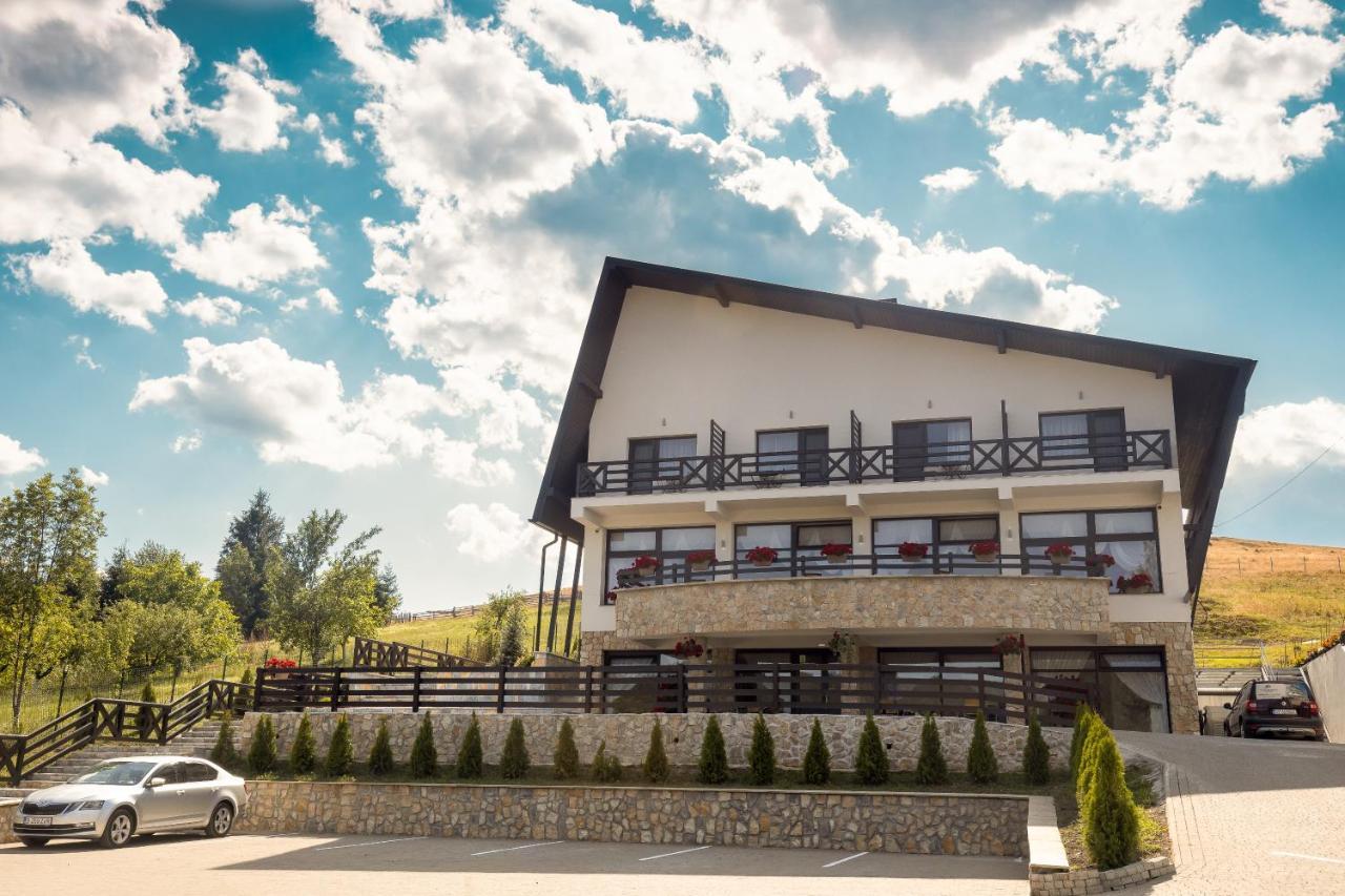 Vale Humor Residence Mînăstirea Humorului Esterno foto
